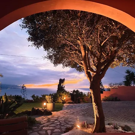 Great Views & Heated Pool - El Perenquen 1 *